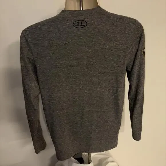 Under Armour Notre Dame  MENS SIZE SMALL LONG‎ SLEEVE SHAMROCK SERIES 2016  GRAY - Picture 3 of 4